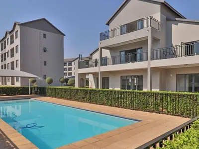 Apartment For Sale in Midrand - AjI7.webp