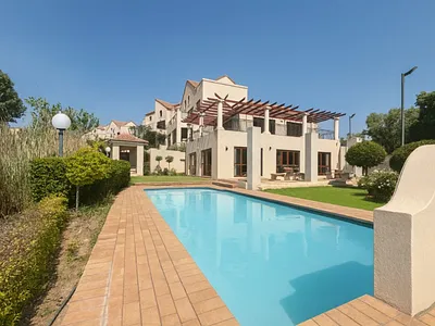 2 Bedroom Apartment For Sale in Sandton - img
