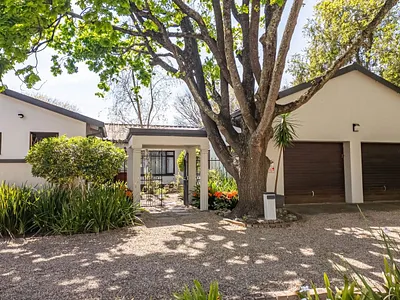 4 Bedroom House For Sale in George - nFJt.webp