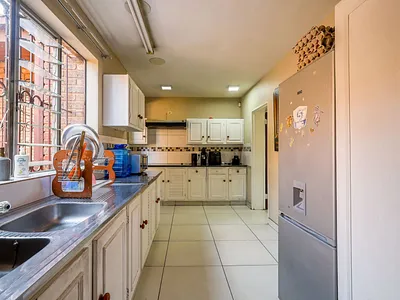 4 Bedroom Townhouse For Sale in Pretoria - NyWJ.webp