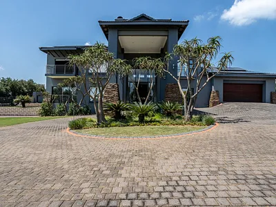 5 Bedroom House For Sale in Pretoria - yqQC.webp