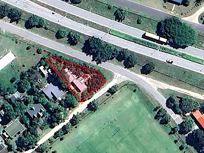 3 Bedroom House For Sale in Sedgefield - chYh.webp