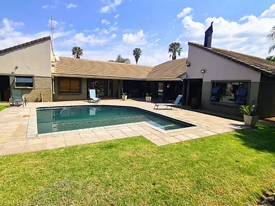 8 Bedroom House For Sale in Centurion - RWmu.webp
