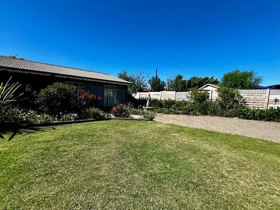 Commercial Property For Sale in Ermelo - HtQ9.webp