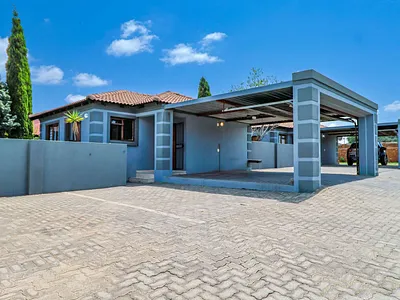 2 Bedroom Townhouse For Sale in Centurion - YZpT.webp