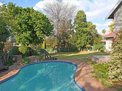 4 Bedroom House For Sale in Randburg - 2958.webp