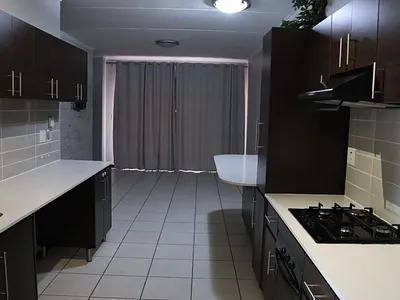 3 Bedroom Apartment To Rent in Edenvale - 19Mv.webp