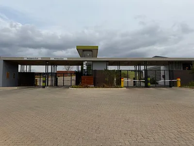 2 Bedroom Apartment For Sale in Nelspruit - MUP3.webp