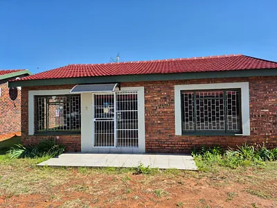 2 Bedroom Townhouse To Rent in Kuruman - stcQ.webp