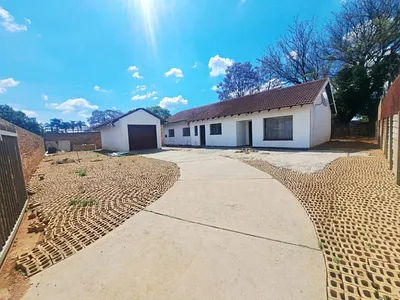 5 Bedroom House For Sale in Pretoria - 3see.webp