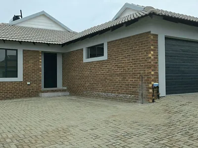 3 Bedroom Townhouse To Rent in Secunda - img