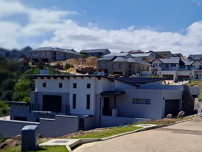 3 Bedroom House For Sale in George - hJjz.webp