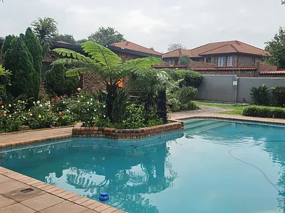 2 Bedroom Apartment To Rent in Randburg - gozd.webp