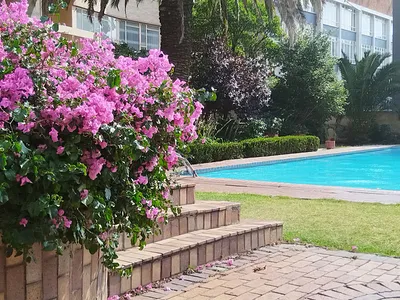 1 Bedroom Apartment For Sale in Johannesburg - 2c4A.webp