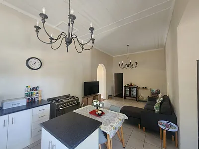3 Bedroom House For Sale in Malmesbury - img