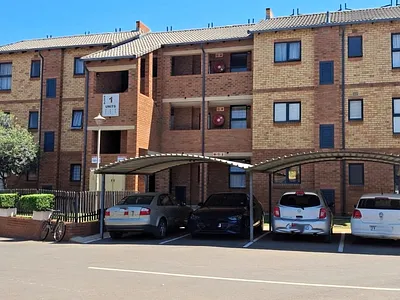 2 Bedroom Apartment For Sale in Pretoria - LHg0.webp