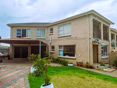 3 Bedroom House For Sale in Mossel Bay - cYqY.webp