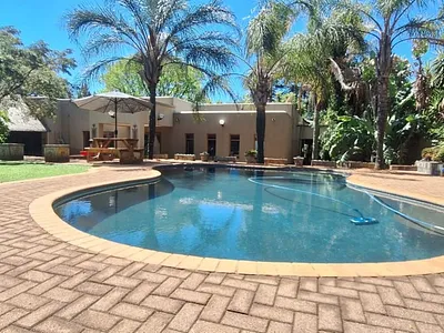 4 Bedroom House For Sale in Krugersdorp - A8d8.webp