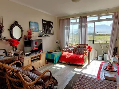 2 Bedroom Apartment For Sale in Gordons Bay - G7G5.webp