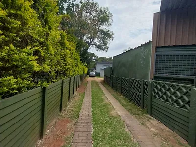 6 Bedroom House For Sale in White River - Aet9.webp