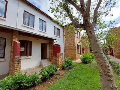 1 Bedroom Apartment For Sale in Pretoria - fYti.webp
