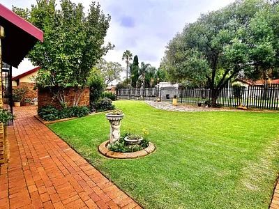 3 Bedroom House For Sale in Centurion - xpKp.webp