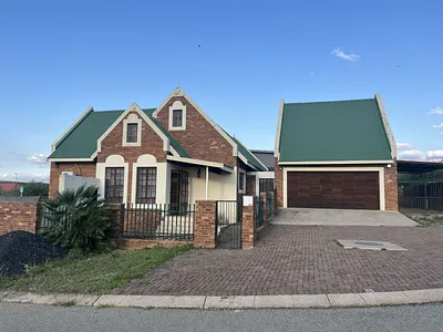 3 Bedroom House For Sale in Burgersfort - pQvp.webp