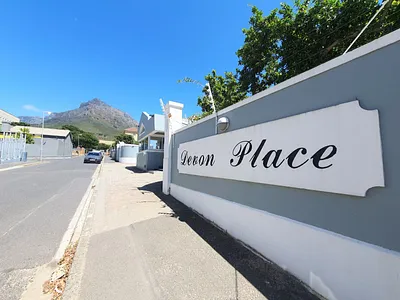 1 Bedroom Apartment For Sale in Cape Town - zylh.webp