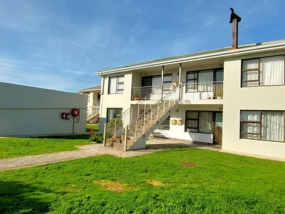 2 Bedroom Apartment For Sale in Gordons Bay - BL1y.webp