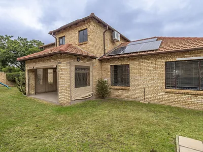 4 Bedroom Townhouse For Sale in Randburg - jw6z.webp