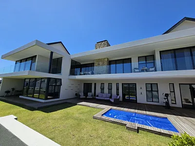 4 Bedroom House For Sale in George - ZYuK.webp