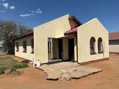 3 Bedroom House For Sale in Kimberley - MVxS.webp