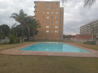 2 Bedroom Apartment For Sale in Pretoria - D7C0.webp