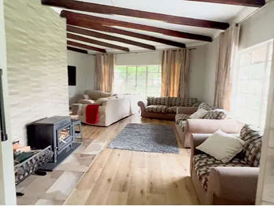 6 Bedroom House For Sale in Volksrust - RFC5.webp