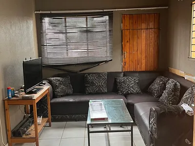 6 Bedroom House For Sale in Pretoria - TED7.webp