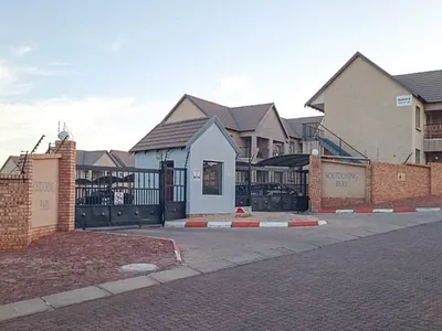 1 Bedroom Apartment For Sale in Klerksdorp - vfuC.webp