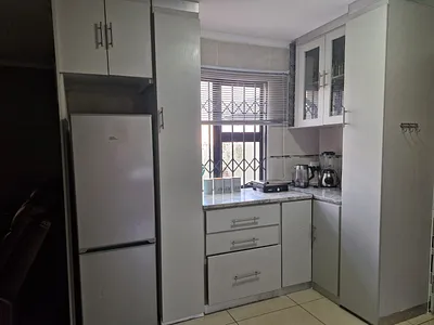 3 Bedroom House For Sale in Randburg - uG8B.webp