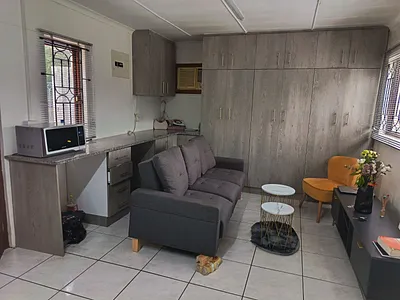 1 Bedroom Apartment To Rent in Durban - img