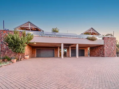 3 Bedroom House For Sale in Krugersdorp - 6A2K.webp