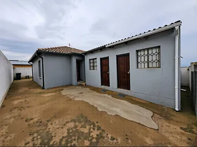 4 Bedroom House For Sale in Midrand - img