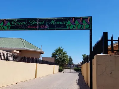 2 Bedroom Townhouse For Sale in Kimberley - gesx.webp