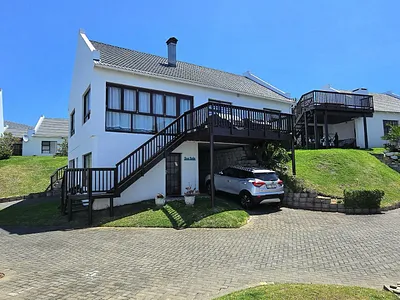 3 Bedroom House To Rent in Groot Brakrivier - HHxO.webp