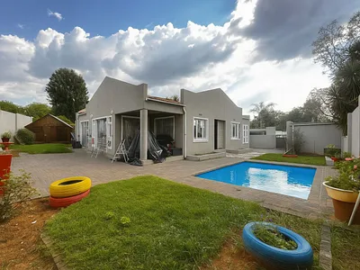 4 Bedroom Townhouse For Sale in Sandton - img