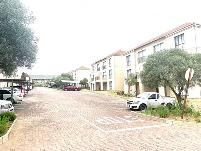 2 Bedroom Apartment To Rent in Midrand - img