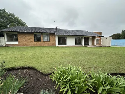 4 Bedroom House For Sale in Secunda - OSAK.webp