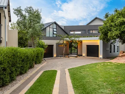 5 Bedroom House For Sale in Pretoria - T2BT.webp