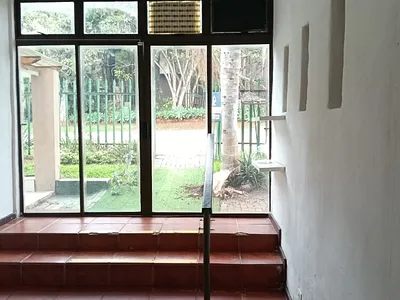 House For Sale in White River - sTFc.webp