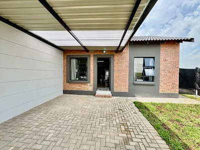 2 Bedroom Townhouse For Sale in Secunda - wrnb.webp
