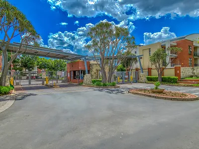 1 Bedroom Apartment For Sale in Randburg - 9tzS.webp