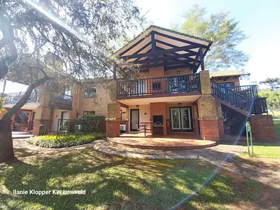 3 Bedroom House For Sale in White River - vQUw.webp